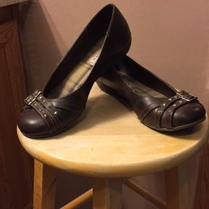 Formal shoes